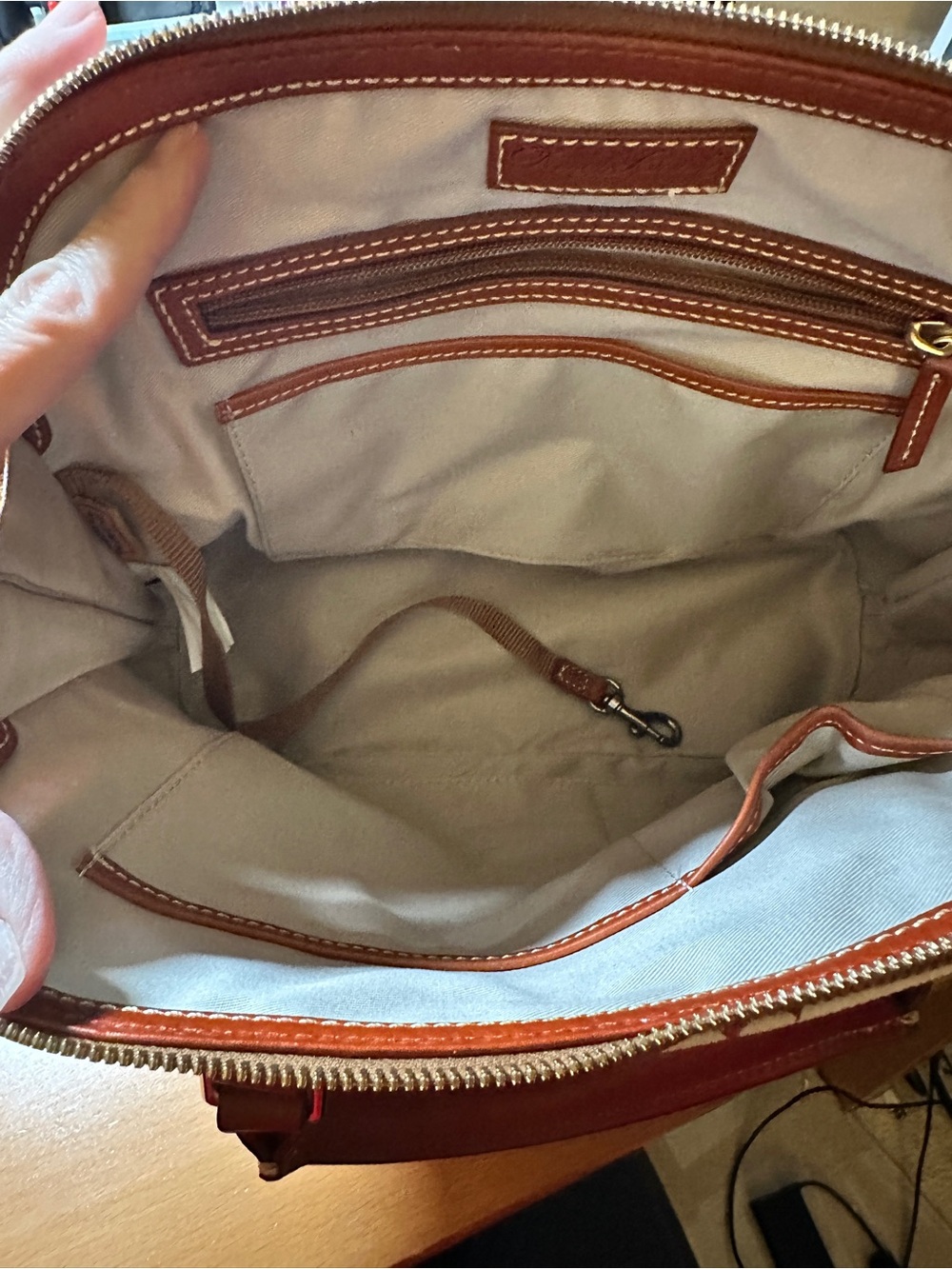 Dooney & Bourke New York Yankees Print Zip Zip Satchel – White/Brown - Picture 6 of 6